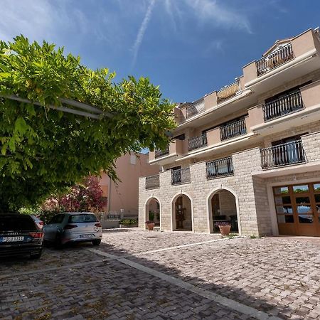 Apartments And Rooms With Parking Space Duce, Omis - 10303 Εξωτερικό φωτογραφία