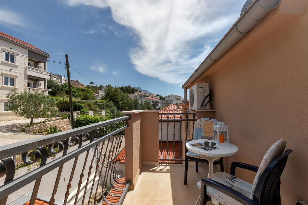 Apartments And Rooms With Parking Space Duce, Omis - 10303 Εξωτερικό φωτογραφία