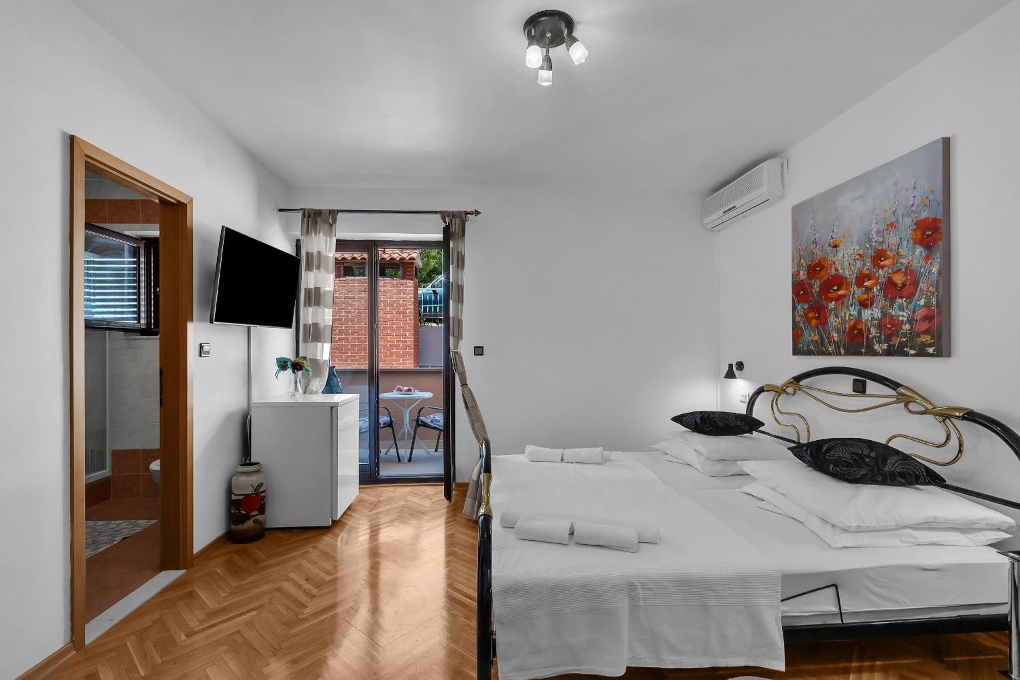 Apartments And Rooms With Parking Space Duce, Omis - 10303 Δωμάτιο φωτογραφία
