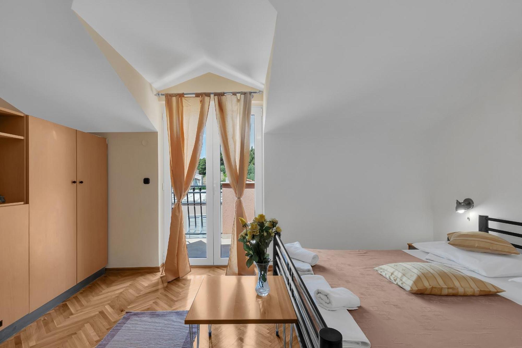 Apartments And Rooms With Parking Space Duce, Omis - 10303 Δωμάτιο φωτογραφία